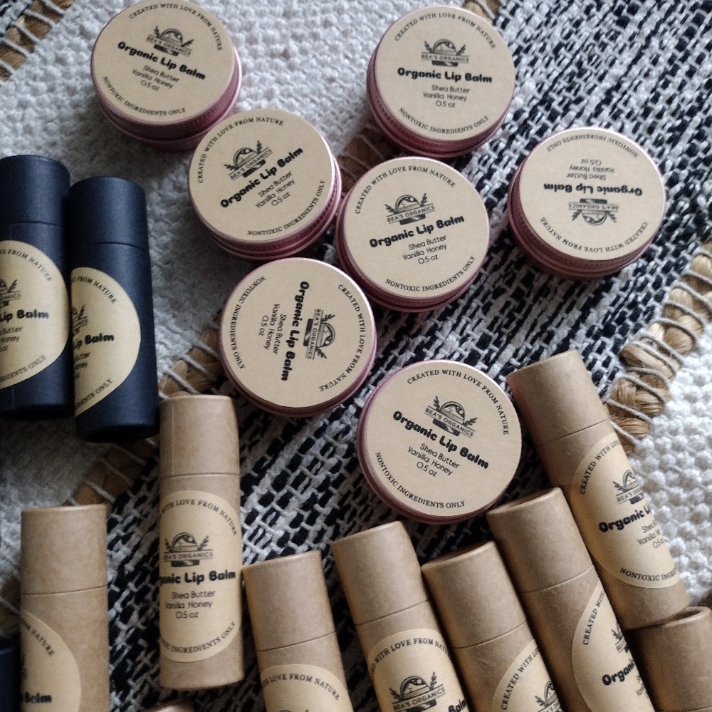 Organic Tallow Lip Balm with Raw Honey, Vanilla and Shea Butter - Picture 2 of 6